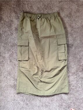 Utility Midi Skirt in Olive Green with Cargo Pockets